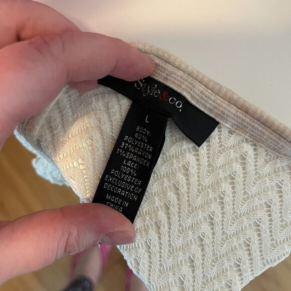 🤍 Style & Co. Boho Lace Yoke Tunic Top - Size L - Picture 7 of 7